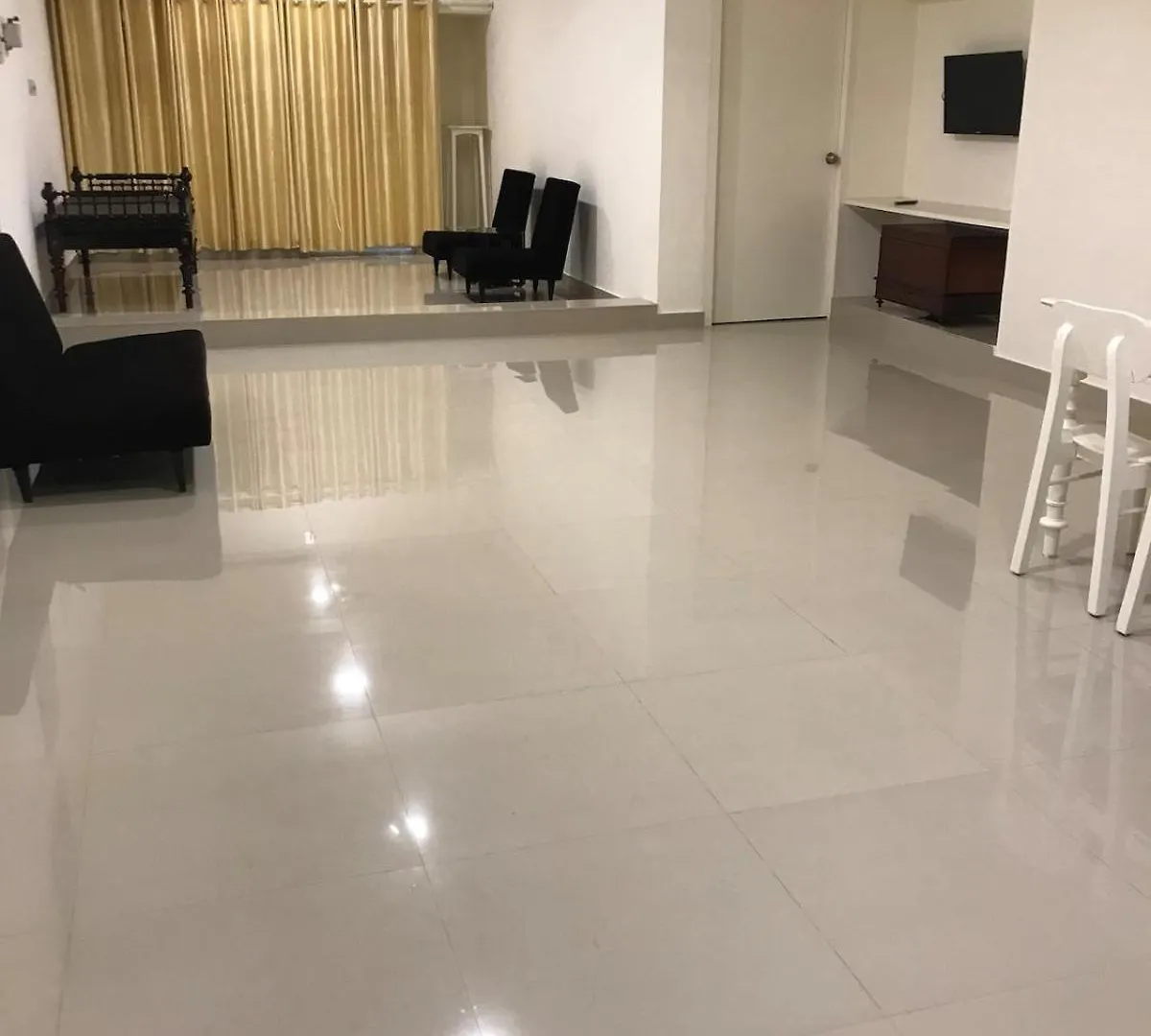 Spacious 3 Bedroom - - Heart Of City - Peaceful トリバンドラム インド
